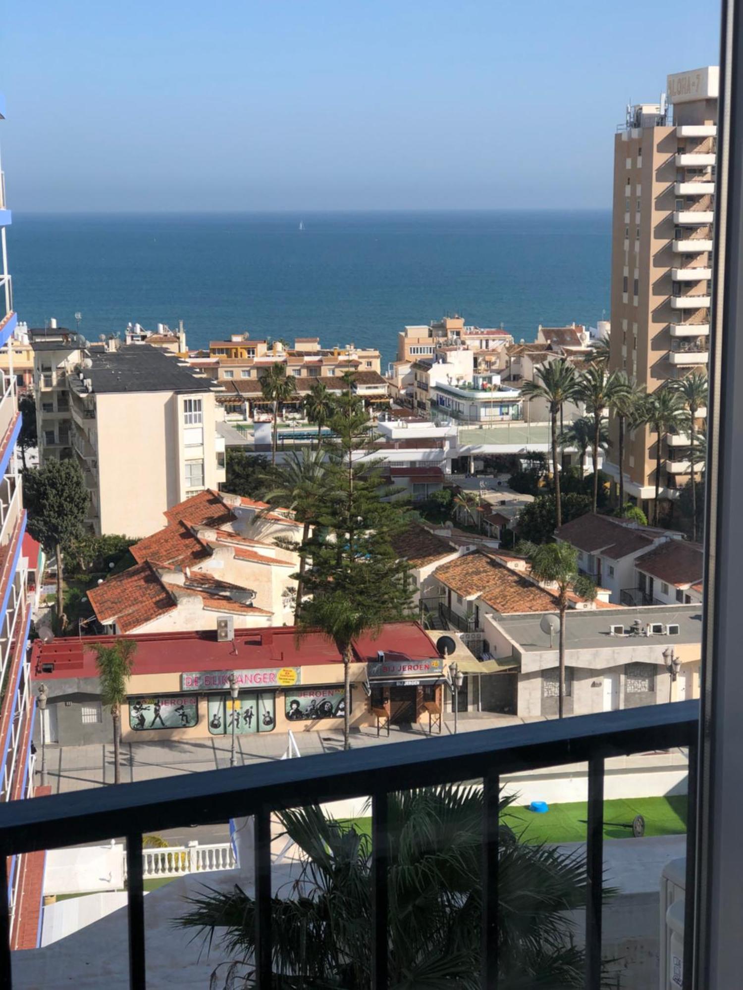 Inviting Studio With Sea View Torremolinos Exterior photo